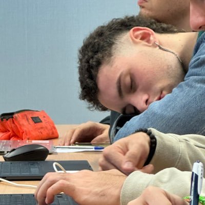 Sito__ST's profile picture. si.