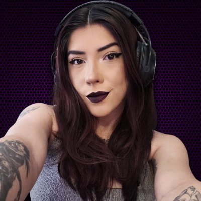 🎙 Streamer, caster e comentarista de LoL
🖤 Criadora de conteúdo gamer | 𖡡 Brasilia
✉️ Contato: letiqx@gmail.com