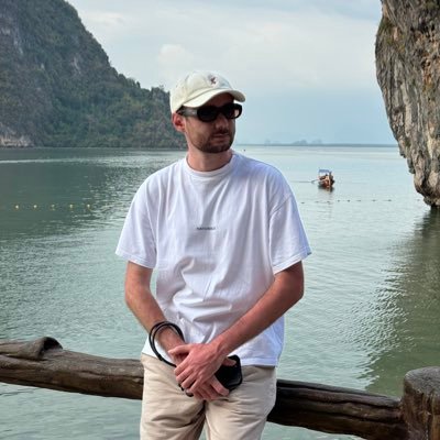 1ekaaa's profile picture. 