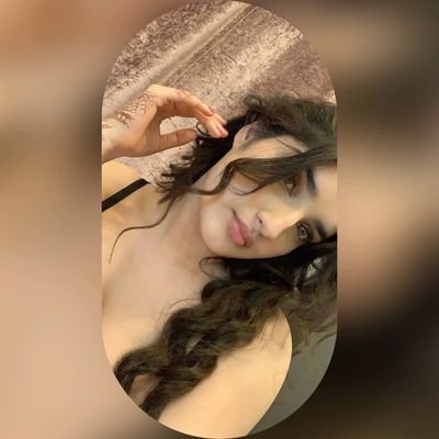 Designer✨ - Creator🖌️ - Innovator💡 - Introvert😌 - Dreamer🌙 Your ideas, my passion. Every line tells a story, and I’m here to craft yours
