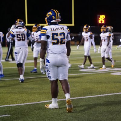 James S. Rickards High school C/O 2027 |6’0 245 OL/DL My 📲: (850-692-1144) instagram: otf.tyson email:tysonmcpherson15@gmail.com
