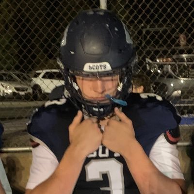 QB, Rim of the World high 2026, 6’ 3”, 210lbs, GPA 3.72