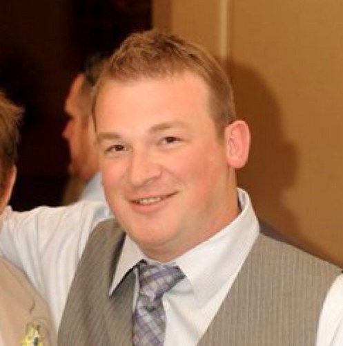 NRenzi24's profile picture. #BillsMafia