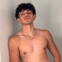 Julian (@khalias63) 's Twitter Profile Photo