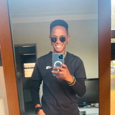 (L)GBTQA+(🏳️🌈) She/Her | Simply Queer | #Barcelona💙 | #PSG💙 | @ManCity | #Liverpool |#BMW |
