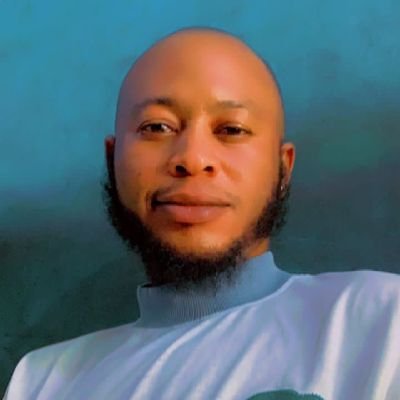 30BG, Arsenal FC, CR7 🐐! 🖤🪓. Also follow my back up account @Muh_adewale. One love 🇧🇪.