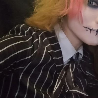 hontowa_hepburn's profile picture. Change the World