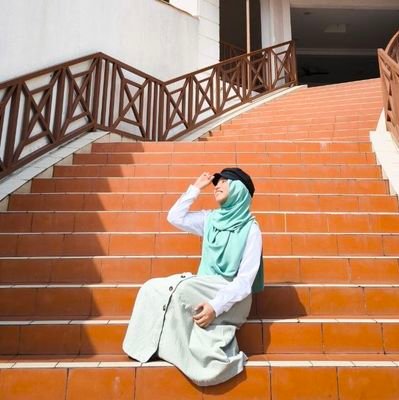 nyshfd's profile picture. haa macam tu lah hidup