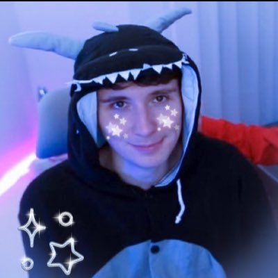 lesbiandip's profile picture. victim of titlanta 11/14 😁