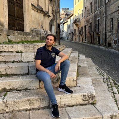 «Hacia ese punto de calma rodeado por el caos.» ⚖️🌾