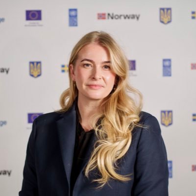 jahremartine's profile picture. Policy Officer, Ukraine division, at EEAS in Brussels. Former Analyst at UNDP Ukraine and Peace and Development Specialist at UN Ethiopia