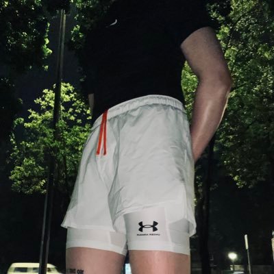 phantom4689's profile picture. gay🔞/现在是转发博主谢谢😇