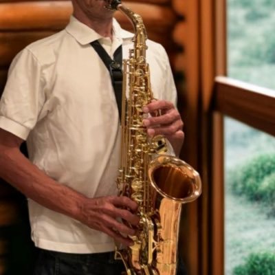 Mah_smile1001's profile picture. 神戸 I 個人事業I 🐱と同居 I 細マッチョ I サーフィン I サックス🎷始めました I 食べ歩き･カフェ巡り I 価値観が同じよな方と最高の時間を共有出来たらいいなぁ Iむむ