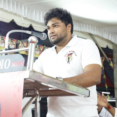 🖤❤️Belongs to Dravidian Stock🖤❤️
மதுரவாயல் தெற்கு பகுதி இளைஞர் அணி பகுதி அமைப்பாளர் திமுக 🖤❤️