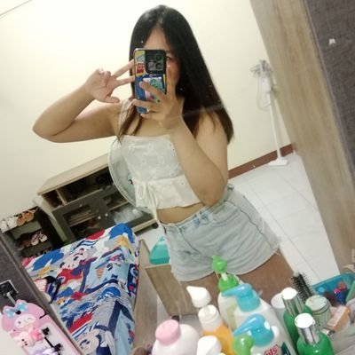 5vLMJD7jqy49811's profile picture. ทักข้อความเข้ามาได้ ยังโสดอยู่ 😁#ไม่ชอบคนอ้วน