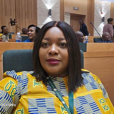 🟡Member of Parliament 🇿🇼|Mashonaland West |Climate,Tourism & Health parliamentary committees| Change Champion| Mhondoro| Rural girls |RT's not endorsement|