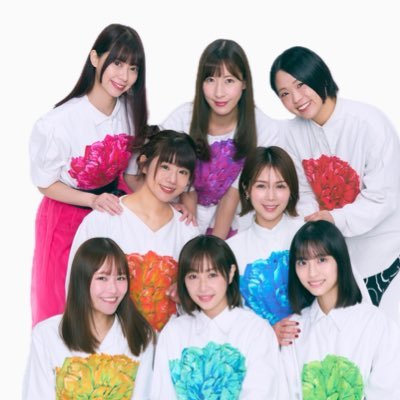 8人組のお笑いガールズグループ「 #ショウガールズ 」の公式アカウントです❗#西尾まう #沢辺りおん #野中美智子 #山咲まりな #安森あや那 #根本羽衣 #東坂みゆ #ゆうな。 MC #ムートン伊藤 構成作家 #ニシハラ大記 TikTok・YouTube随時更新中🌈毎月定期ライブ開催💐