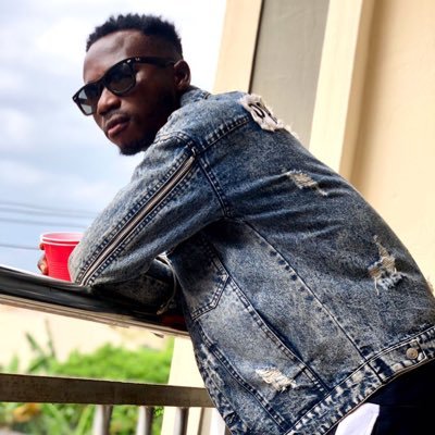 Social media influencer || • Music PR || 🤝 DM for Ads & Promo ~ || Main account : @bizza_bizza001 Suspended 😭 click the link on my bio to place order 4 🍔🍟