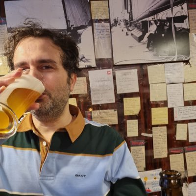 metoikos's profile picture. Full-time geek. I believe I can fly