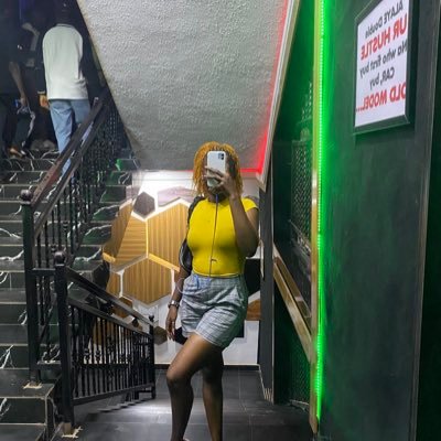 God First, Something Different🥂,#GGMU, YOLO, Writer, Bio is momentarily under construction 🚧