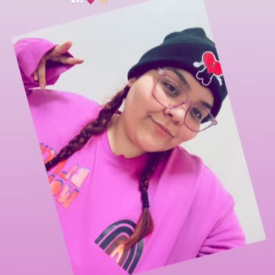 28. Tengo esta cuenta desde los 13, básicamente mi vida está escrita aquí.♡
