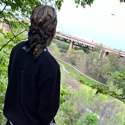 DvIdno's profile picture. ꧁36/9꧂
🇨🇴