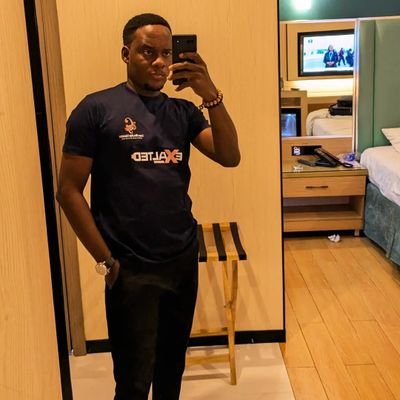 Estringz5's profile picture. believer ,guitarist 🎸.