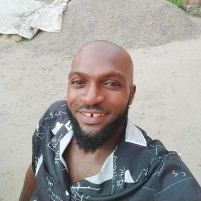 ETEGUSTY28's profile picture. 