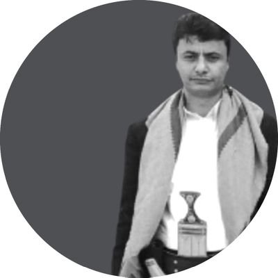 مواطن يمني مهتم بالشأن العام المحلي والعربي، أتطلع إلى تحسين الوضع في اليمن أطمح لمستقبل يسوده السلام والاستقرار أسعى لنشر الوعي في المجتمع ونبذ العنصريه