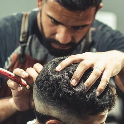 julianfbarroso's profile picture. Barbero