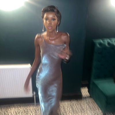 You Feel Her Vibe, It’s Contagious.. Blessed & Highly Favoured 💕 Soft Life Connoisseur