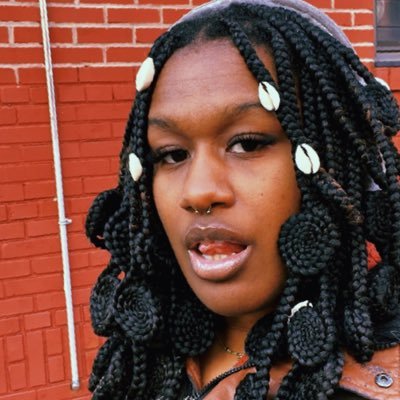make me melt like my shea butter ♉️🏳️🌈 🍉 She/They