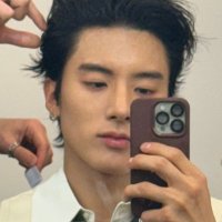 dee ☆ (@lovdeebi) 's Twitter Profile