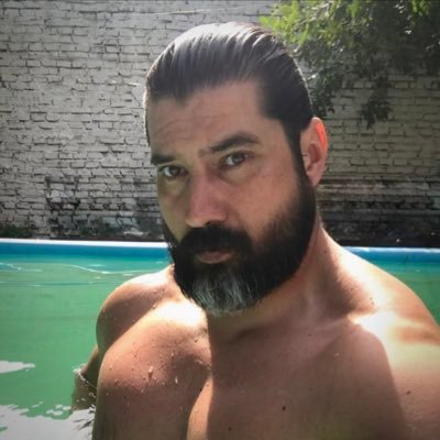 CaparrozRaul's profile picture. La vida es ilusión La muerte realidad. Comienza el reino de la verdad Respetad mortales este recinto porque de sus garras nadie se escapa
