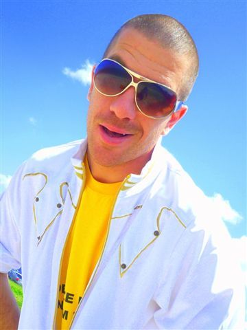 dashingwriter's profile picture. There so much to discover and that's why we have the blessing of time... so put your face toward the sun and the shadows will fall behind you...