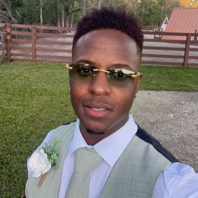 juvaljones1995's profile picture. 