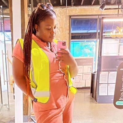 Improving project delivery - construction and beyond 👷🏾♀️
All problems have solutions 💡
Champion of Heritage-Driven Development