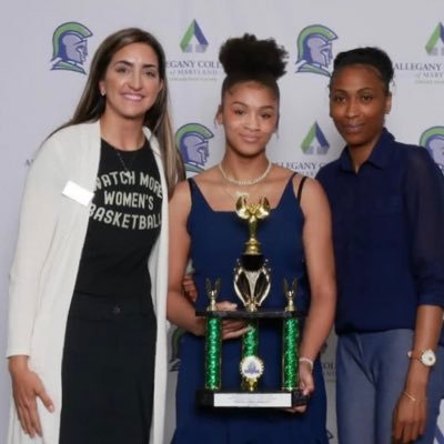 CoachCrislip's profile picture. “Leadership is lonely.” - Kobe