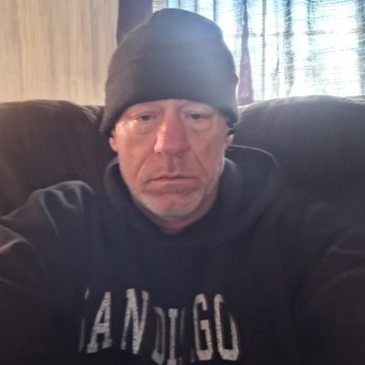 larrybriggsii9's profile picture. 