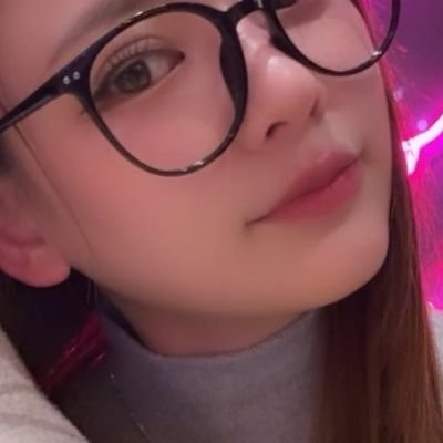 ヨカッタ探しを
続けて来て少しでもポジティブに‼️
けどたまには💦

以前使用していたフィルム時代の
📸レンズを復活させて

あの頃は出来なかった事にも
チャレンジ(  •̀ •́ )୨⚑︎開始です

コニカミノルタ世代
β＞VHS派 AB型 今、SONY一択！