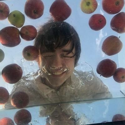 bibidipapidibop's profile picture. fan acc nyerempet rl thingy (unlabeled)