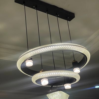 Omooba0123's profile picture. after the bag 💵