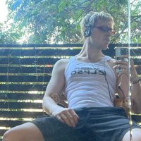 Stoner with a boner (@grapefruitb0y) 's Twitter Profile