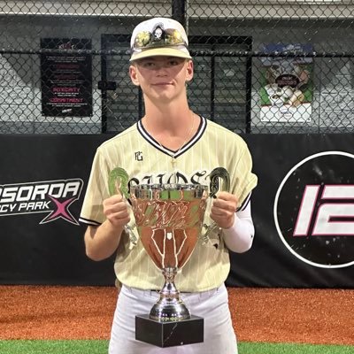 Gradydel3's profile picture. 