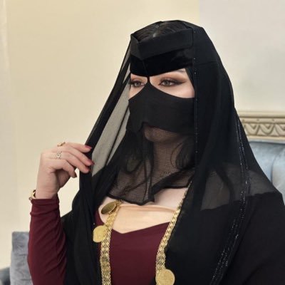 شيخة وصاحبة سمو وبنت أصل وفصل بنت قبيلة شمر تابع الحساب (ملكة👑)