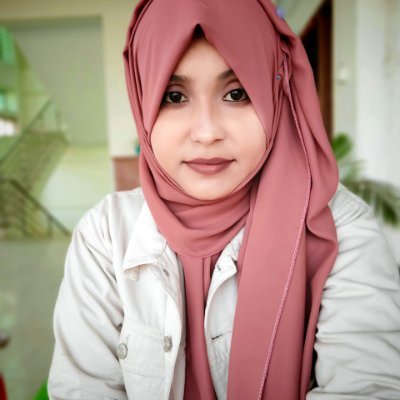 Professional Digital Marketer & CEO Specialist.