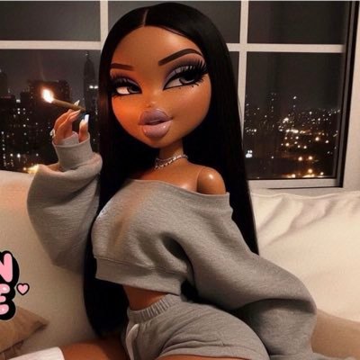 HoneyBiann's profile picture. Jesus Saves| #UFAlumn