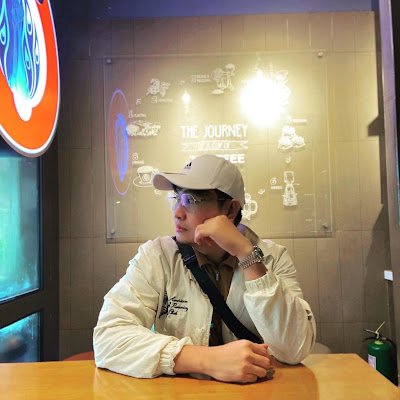 LegitimatelyJam's profile picture. 