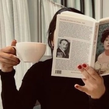 anglistka, politolożka, pierwsza prezes AI w Polsce, działaczka ruchu miejskiego, feministka, publicystka https://t.co/t72g7rspyo