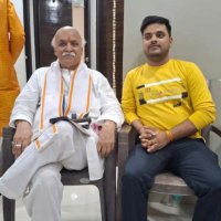 Ashwin R Sharma 🐦 (@sharmarashwin) 's Twitter Profile